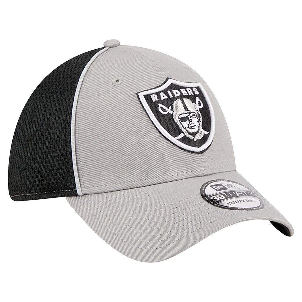 Men's New Era Gray/Black Las Vegas Raiders  Pipe 39THIRTY Flex Hat