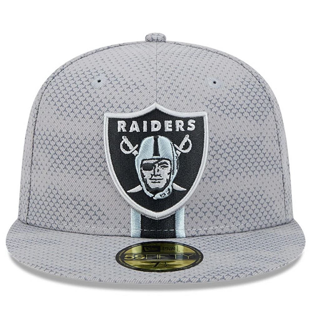 Casquette ajustée 59FIFTY Las Vegas Raiders 2024 Sideline New Era pour homme, grise