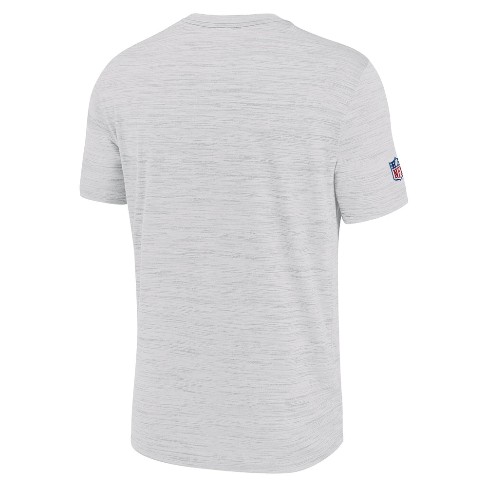 T-shirt Nike Las Vegas Raiders Sideline Velocity Athletic Stack Performance pour homme - Blanc