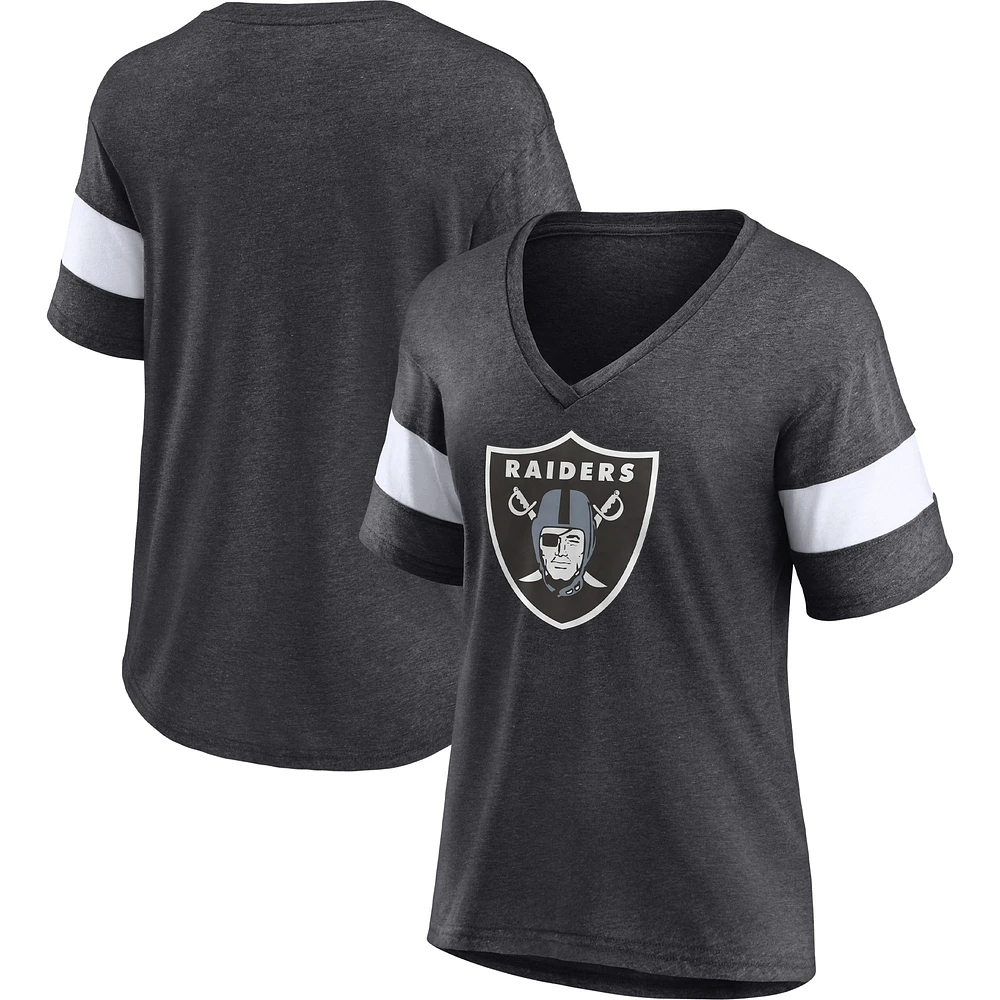 T-shirt tri-mélange à col en V Fanatics Heathered Charcoal pour femmes des Las Vegas Raiders Distressed Team