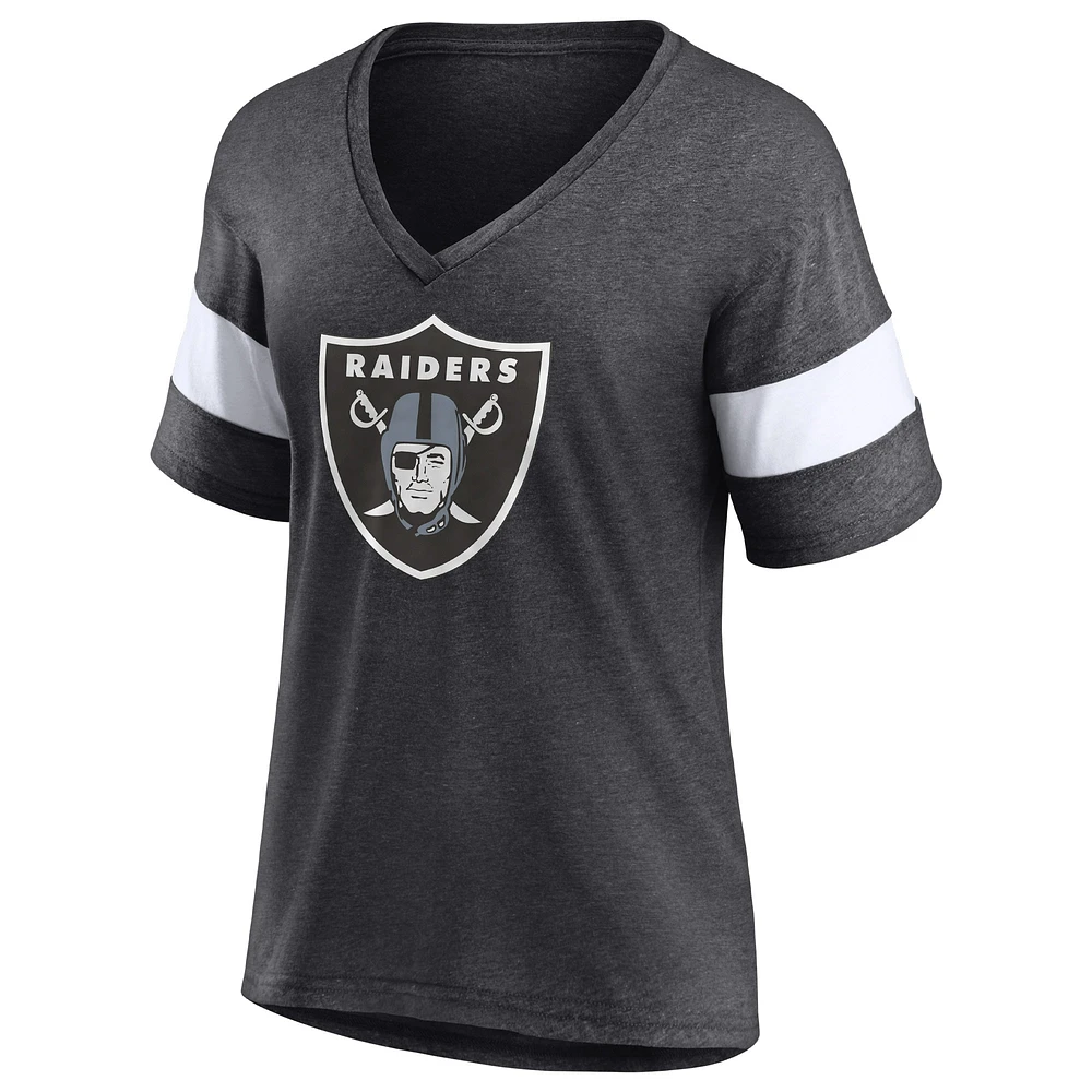 T-shirt tri-mélange à col en V Fanatics Heathered Charcoal pour femmes des Las Vegas Raiders Distressed Team