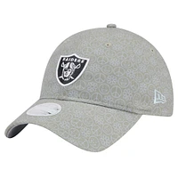 Casquette ajustable argentée Smiley 9TWENTY des Las Vegas Raiders New Era pour femme