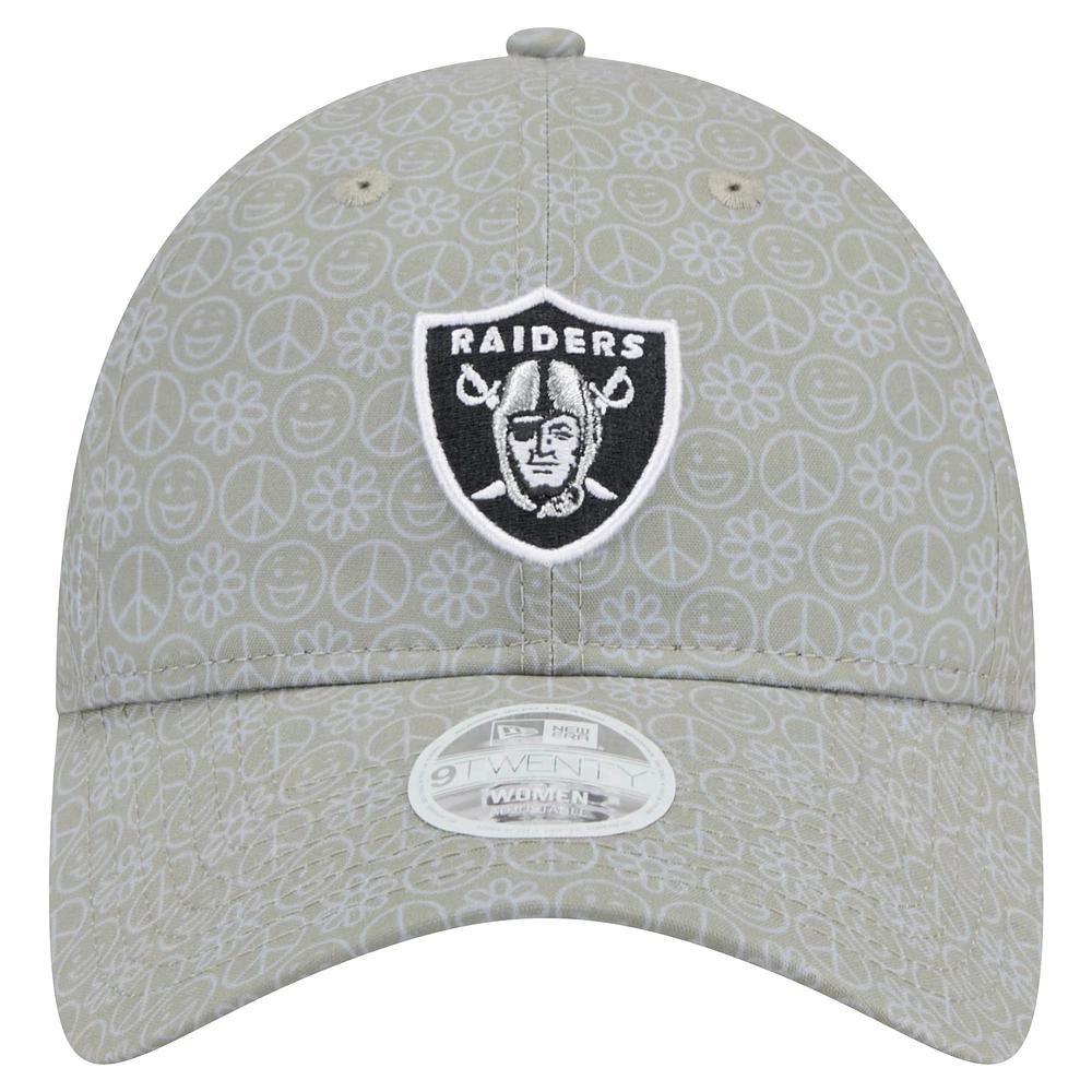 Women's New Era Silver Las Vegas Raiders Smiley 9TWENTY Adjustable Hat