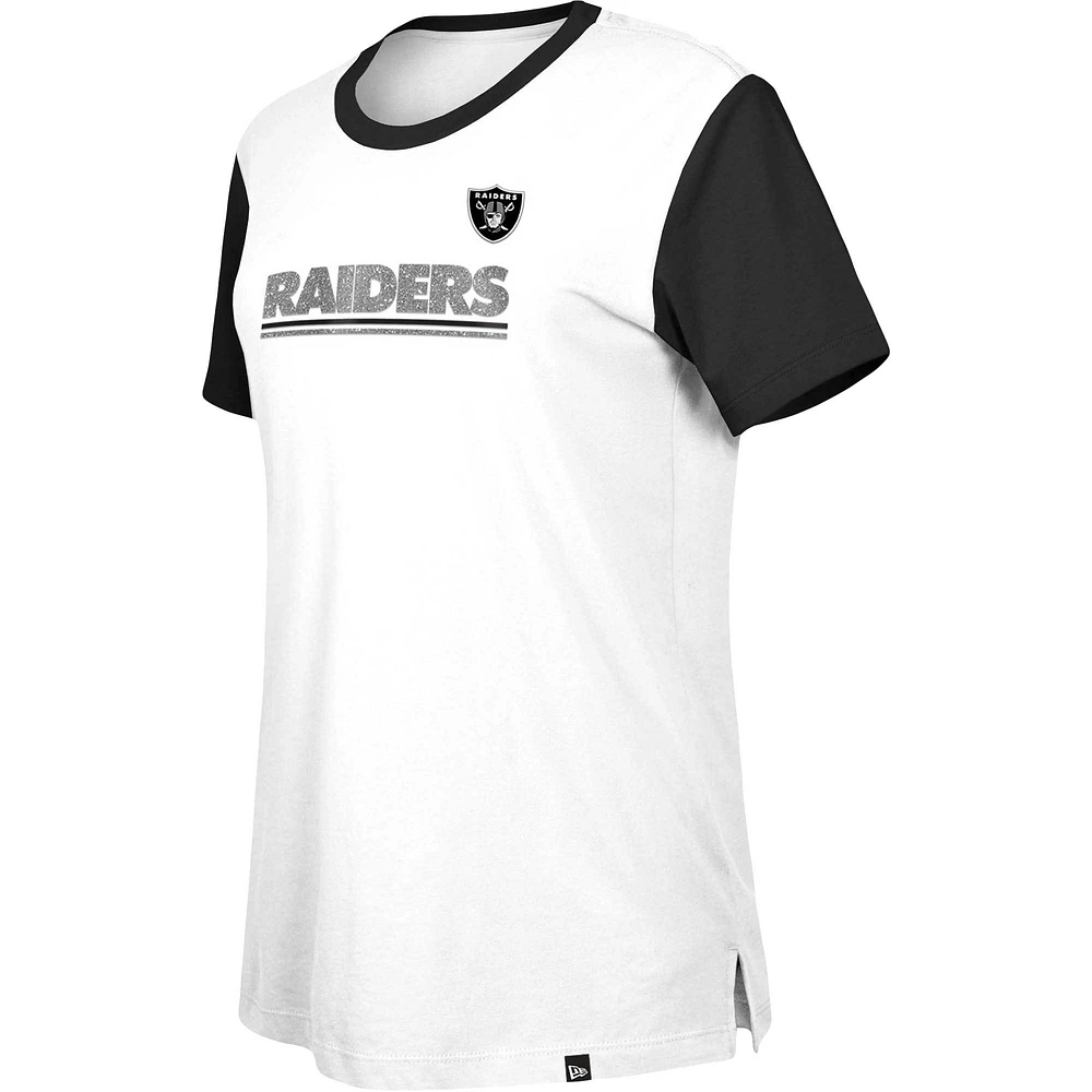 T-shirt Las Vegas Raiders Third Down Colorblock New Era blanc/noir pour femme