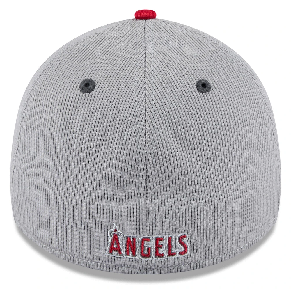 Men's New Era  Gray/Red Los Angeles Angels 2025 Batting Practice 39THIRTY Flex Hat