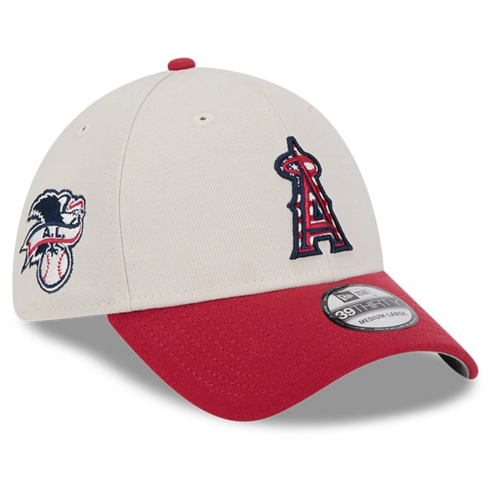 Men's New Era  Khaki/Red Los Angeles Angels 2024 Fourth of July 39THIRTY Flex Hat