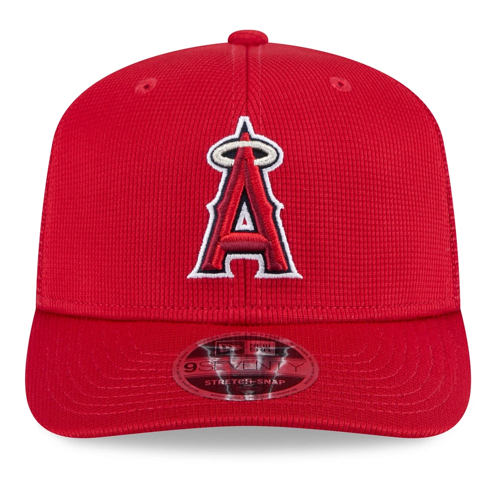 Men's New Era  Red Los Angeles Angels 2025 Spring Training 9SEVENTY Stretch-Snap Trucker Hat