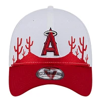 Casquette New Era rouge 39THIRTY Flex pour homme, Los Angeles Angels, entraînement de printemps 2025