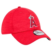 Men's New Era Red Los Angeles Angels Tech 39THIRTY Flex Hat