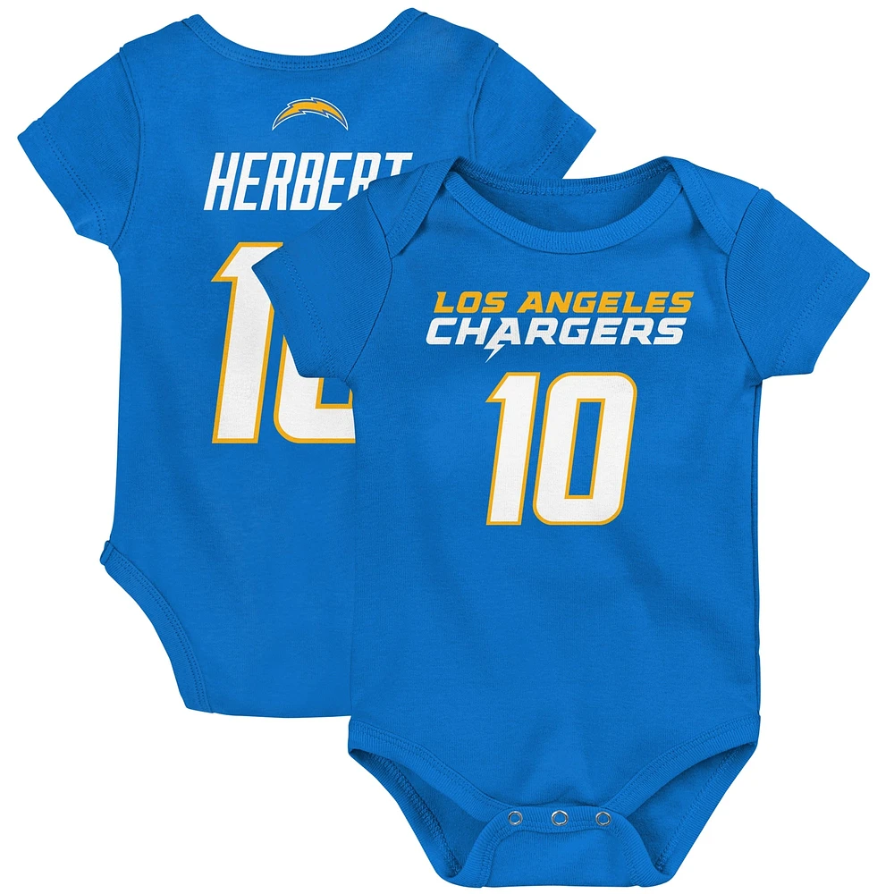 Body Justin Herbert bleu poudré pour bébé des Chargers de Los Angeles Mainliner Nom et numéro du joueur