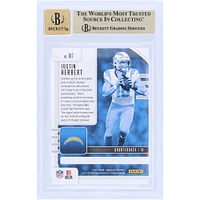 Carte de recrue autographiée 2020 Panini Absolute #167 Beckett Fanatics Witnessed 9.5/10 Rookie avec inscription « Bolt Up ! » de Justin Herbert Los Angeles Chargers