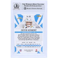 Justin Herbert Los Angeles Chargers Autographié 2020 Panini Phoenix Fire Burst Light Blue Ink #103 Beckett Fanatics Witnessed Authenticated 9/10 Rookie Card