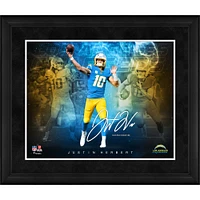 Collage de signatures en fac-similé des Chargers de Los Angeles de Justin Herbert, 16" x 20"