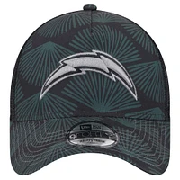 Men's New Era Black Los Angeles Chargers Agave Trucker 9FORTY Adjustable Hat