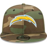 Men's New Era Camo/Olive Los Angeles Chargers Trucker 9FIFTY - Snapback Hat