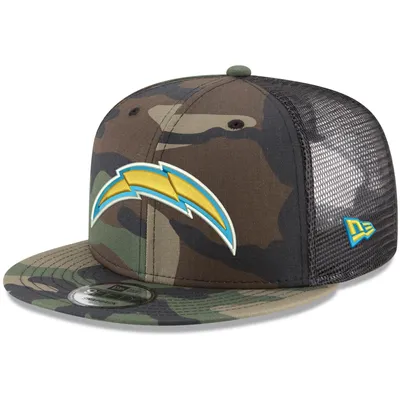 Men's New Era Black/Camo Los Angeles Chargers 2022 Salute To Service 9FORTY  Snapback Trucker Hat