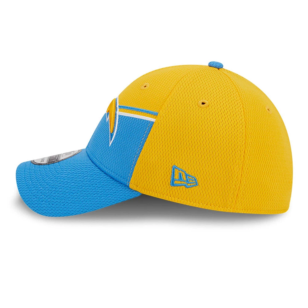 Men's New Era Gold/Powder Blue Los Angeles Chargers 2023 Sideline 39THIRTY Flex Hat