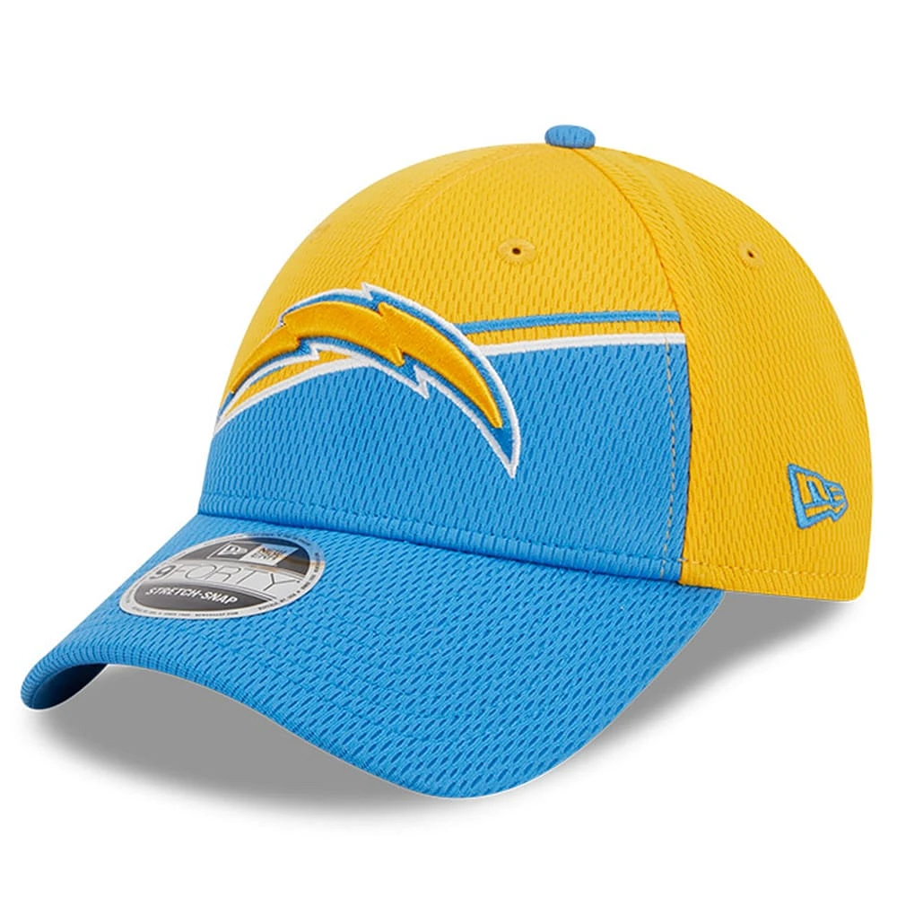 Casquette réglable New Era Los Angeles Chargers 2023 Sideline 9FORTY pour homme, or/bleu