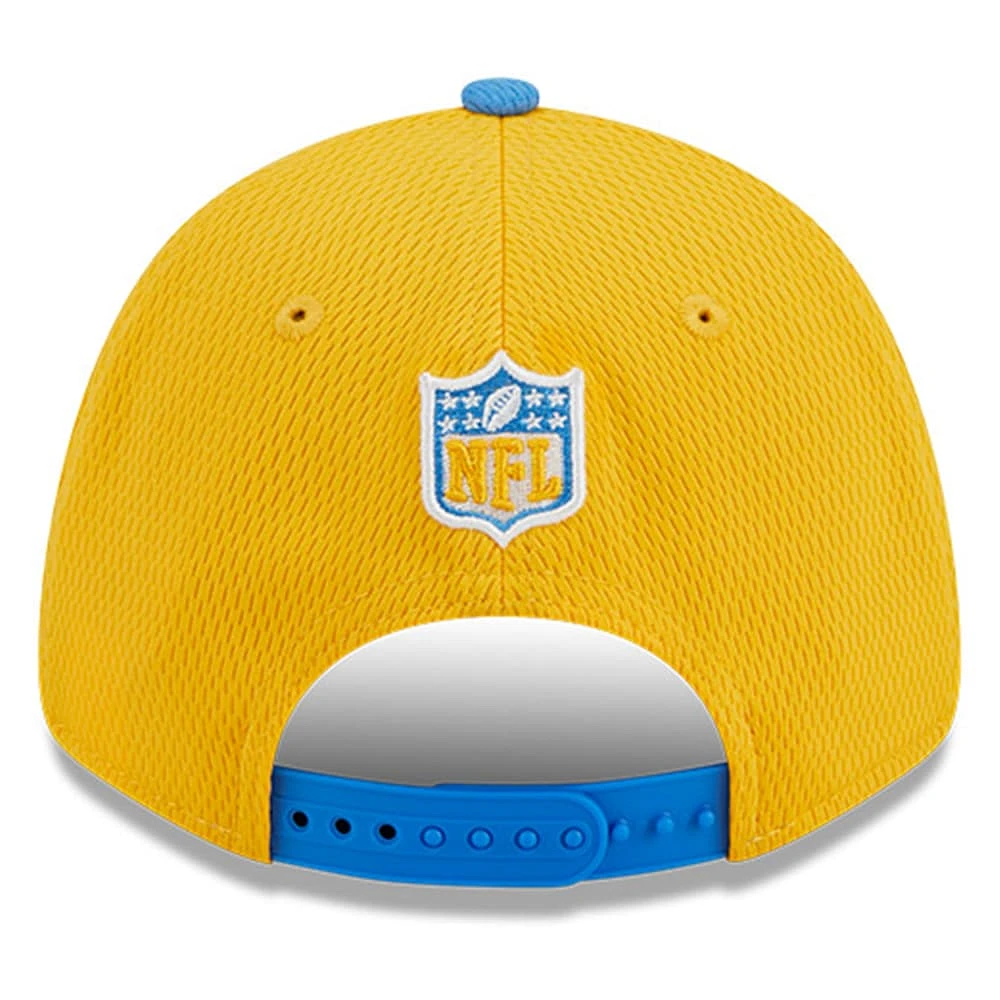 Casquette réglable New Era Los Angeles Chargers 2023 Sideline 9FORTY pour homme, or/bleu