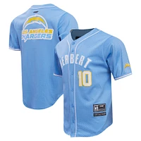 Maillot de baseball boutonné en maille Pro Standard Justin Herbert des Chargers Los Angeles pour hommes, bleu poudre