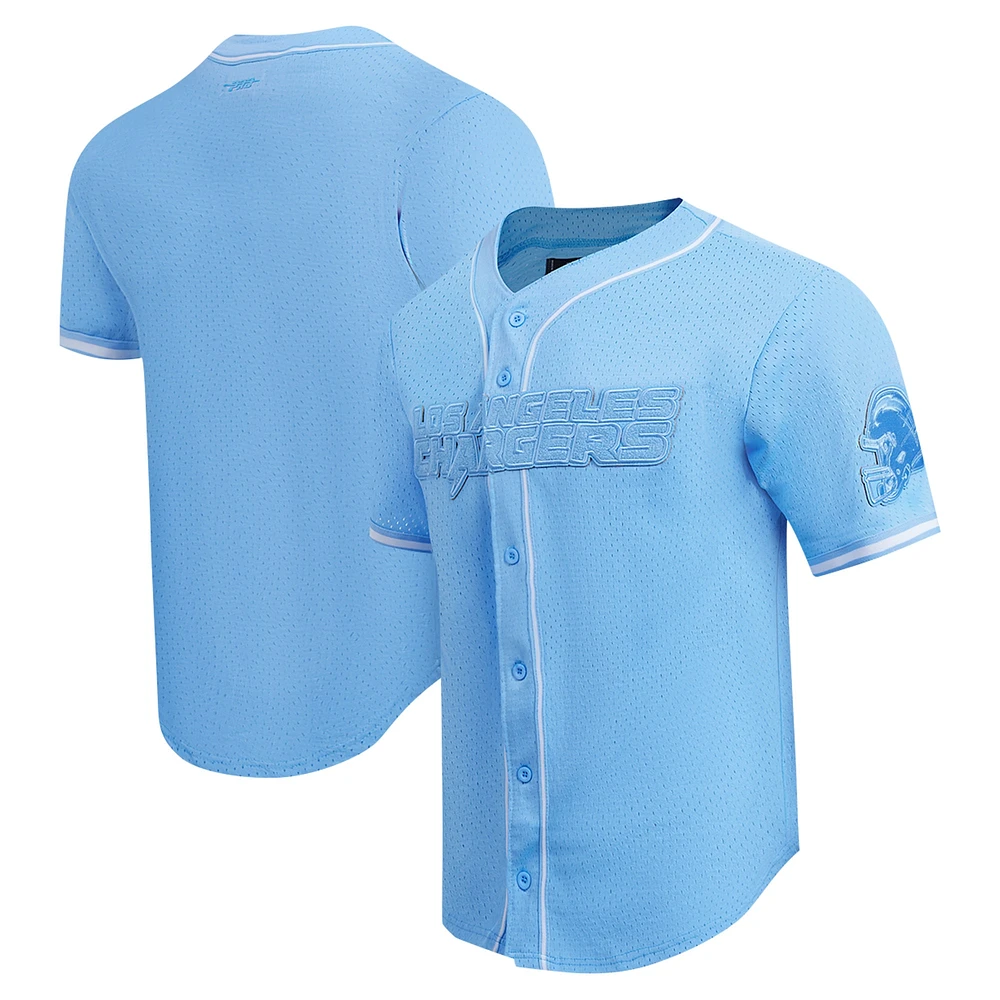 Chemise boutonnée en maille triple ton sur Pro Standard pour hommes, bleu poudre, Los Angeles Chargers