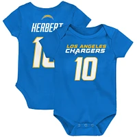 Nouveau-né et nourrisson Justin Herbert Powder Blue Los Angeles Chargers Mainliner Player Name & Number Body