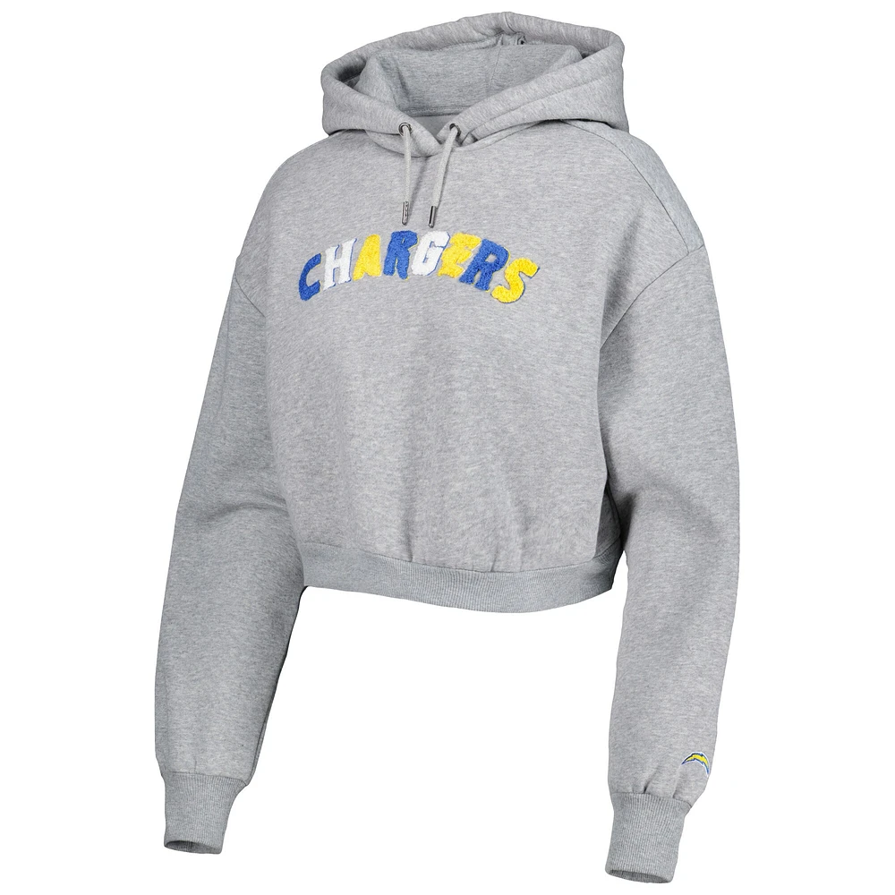 Sweat à capuche court The Wild Collective Los Angeles Chargers gris pour femme