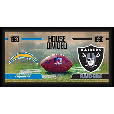Collage de football encadré 10" x 20" des Chargers de Los Angeles contre les Raiders de Las Vegas