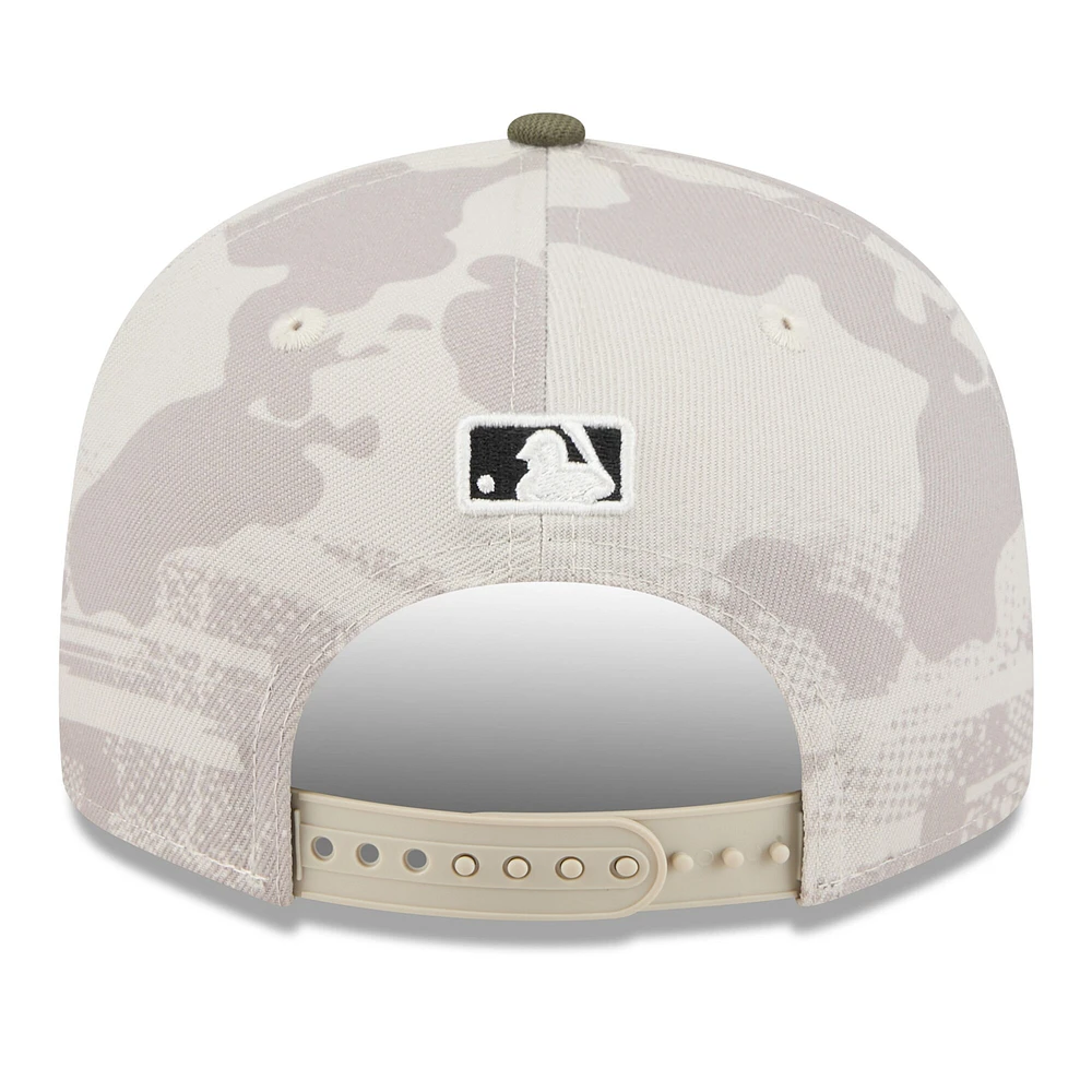 Men's New Era Light Beige/Olive Los Angeles Dodgers 2025 Armed Forces Day Split Panel 9FIFTY Snapback Hat