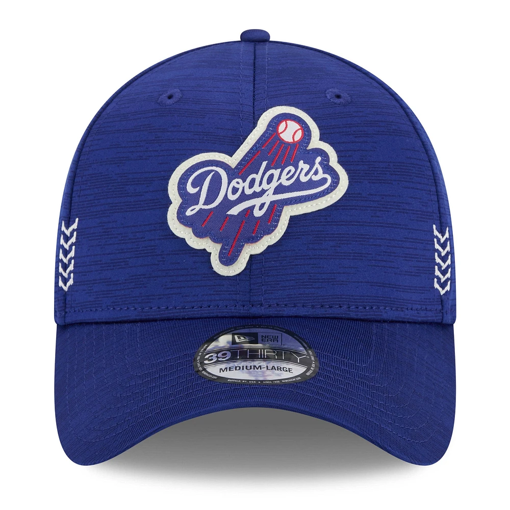 Casquette flexible New Era Royal Los Angeles Dodgers 2024 Clubhouse 39THIRTY pour homme