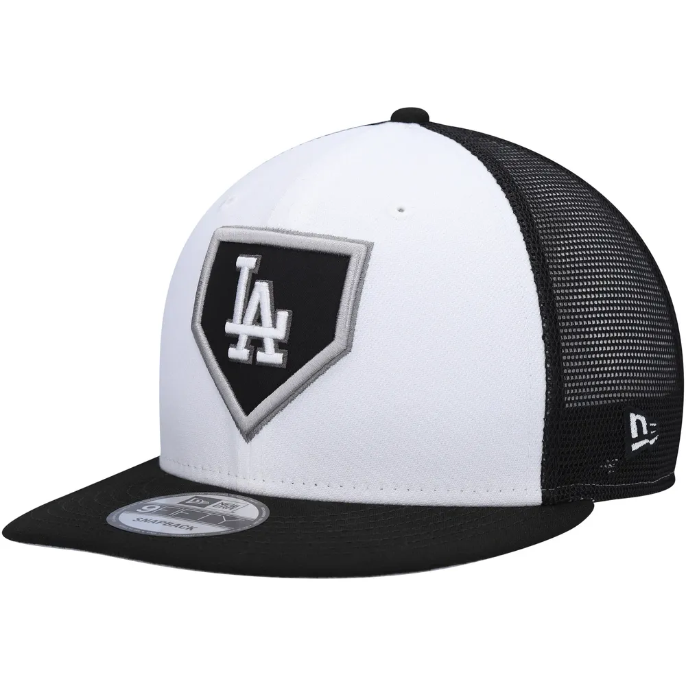 waardigheid ernstig Vermelding Lids Los Angeles Dodgers New Era 2022 Clubhouse Trucker 9FIFTY Snapback Hat  - White/Black | Dulles Town Center