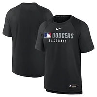Men's Nike Black Los Angeles Dodgers Authentic Collection Pregame Raglan Performance T-Shirt