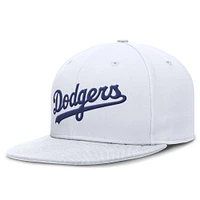 Casquette ajustée Nike True Performance pour homme des Los Angeles Dodgers blanche