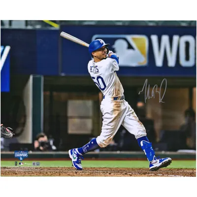 Mookie Betts Los Angeles Dodgers Fanatics Authentic 16 x 20