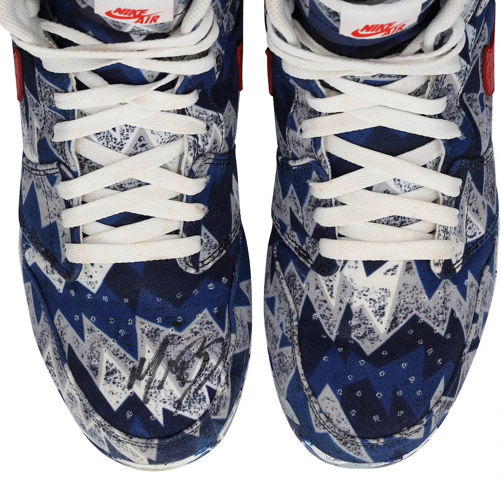 Mookie Betts Los Angeles Dodgers Autographed Game-Used Royal Jordan Brand Cleats from the 2024 MLB Season - XJ05532900-01