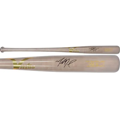 Mookie Betts Los Angeles Dodgers Unsigned Bats in White Jersey