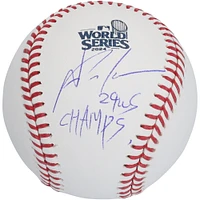 Baseball dédicacé par Yoshinobu Yamamoto des Dodgers de Los Angeles avec le logo de la Série mondiale 2024 et l'inscription « 24 WS Champs »