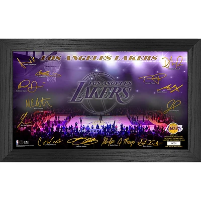 Photo encadrée de 12" x 20" des Los Angeles Lakers de Highland Mint, signature sur le terrain 2023/24