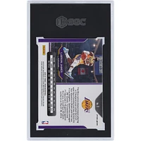 Carte Panini Prizm Silver Prizm #1 SGC 8.5 authentifiée des Los Angeles Lakers de LeBron James 2020-21