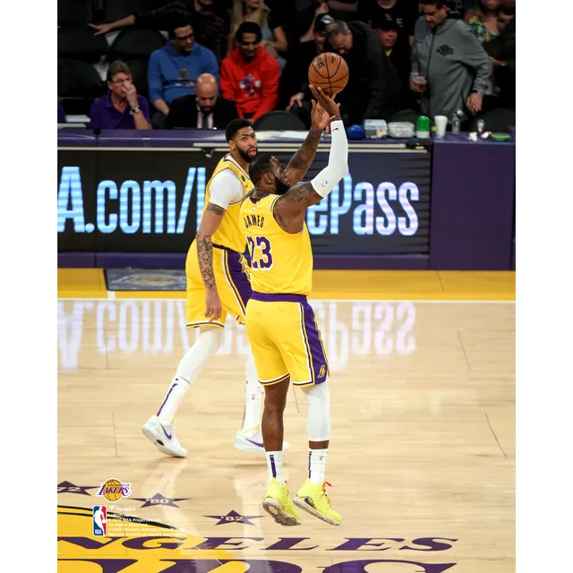 LeBron James Los Angeles Lakers Fanatics Authentic Facsimile Signature  Framed 11 x 14 Spotlight Photograph