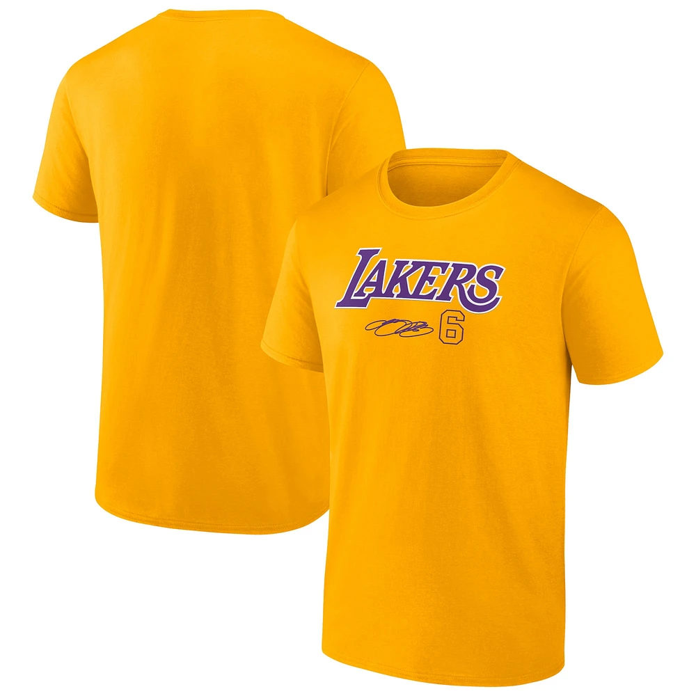 T-shirt avec nom et numéro Fanatics LeBron James Gold Los Angeles Lakers pour hommes