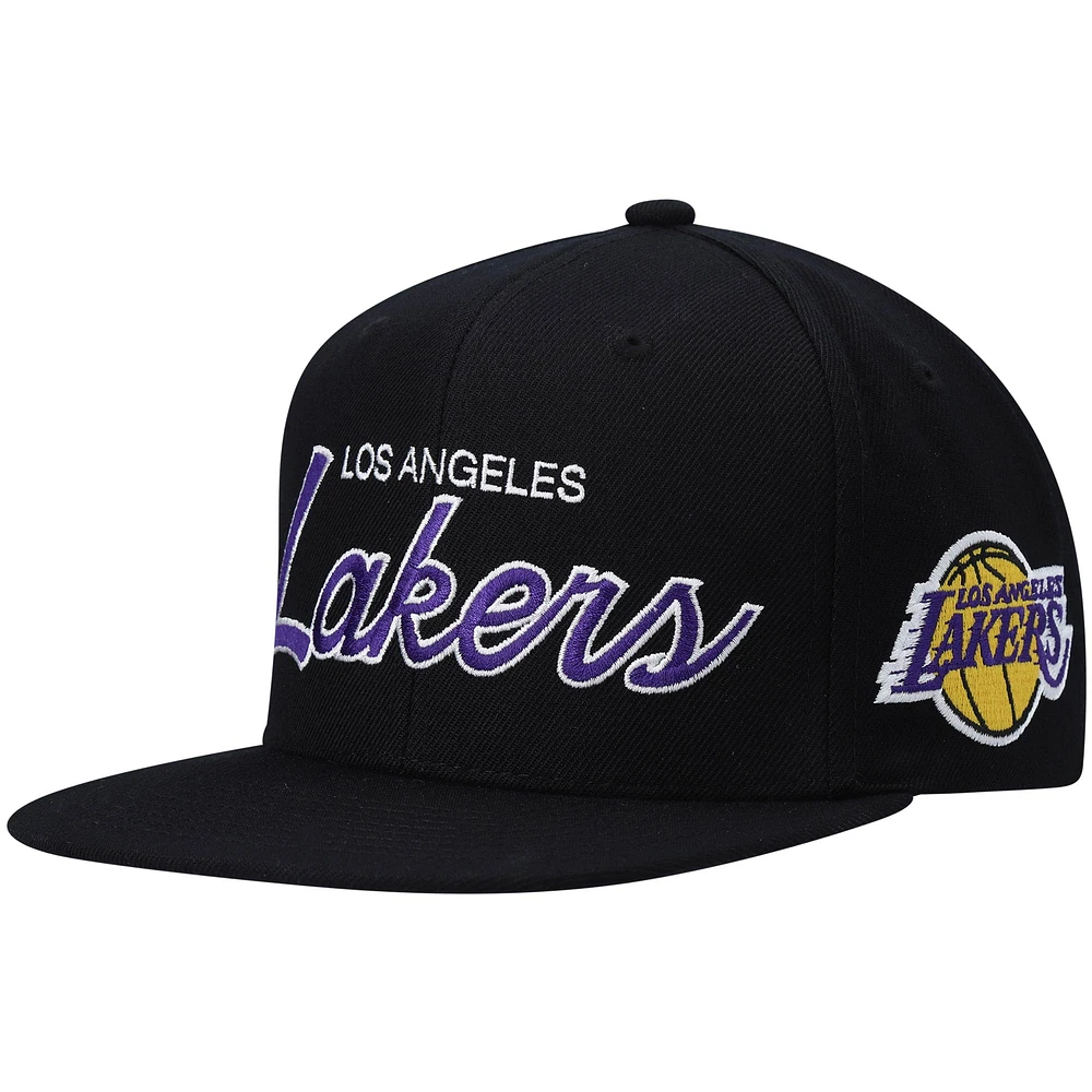 Casquette snapback noire Hardwood Classics Script 2.0 des Los Angeles Lakers de Mitchell & Ness pour homme