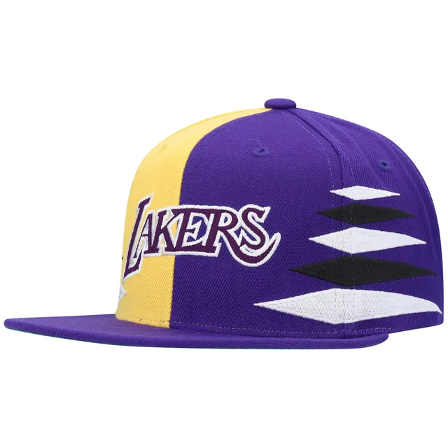 Los Angeles Lakers Mitchell & Ness Core Side Snapback Hat - Purple