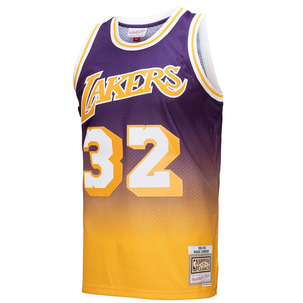 Maillot Homme Mitchell & Ness Magic Johnson Or/Violet Los Angeles Lakers 1984/85 Hardwood Classics Fadeaway Swingman Player