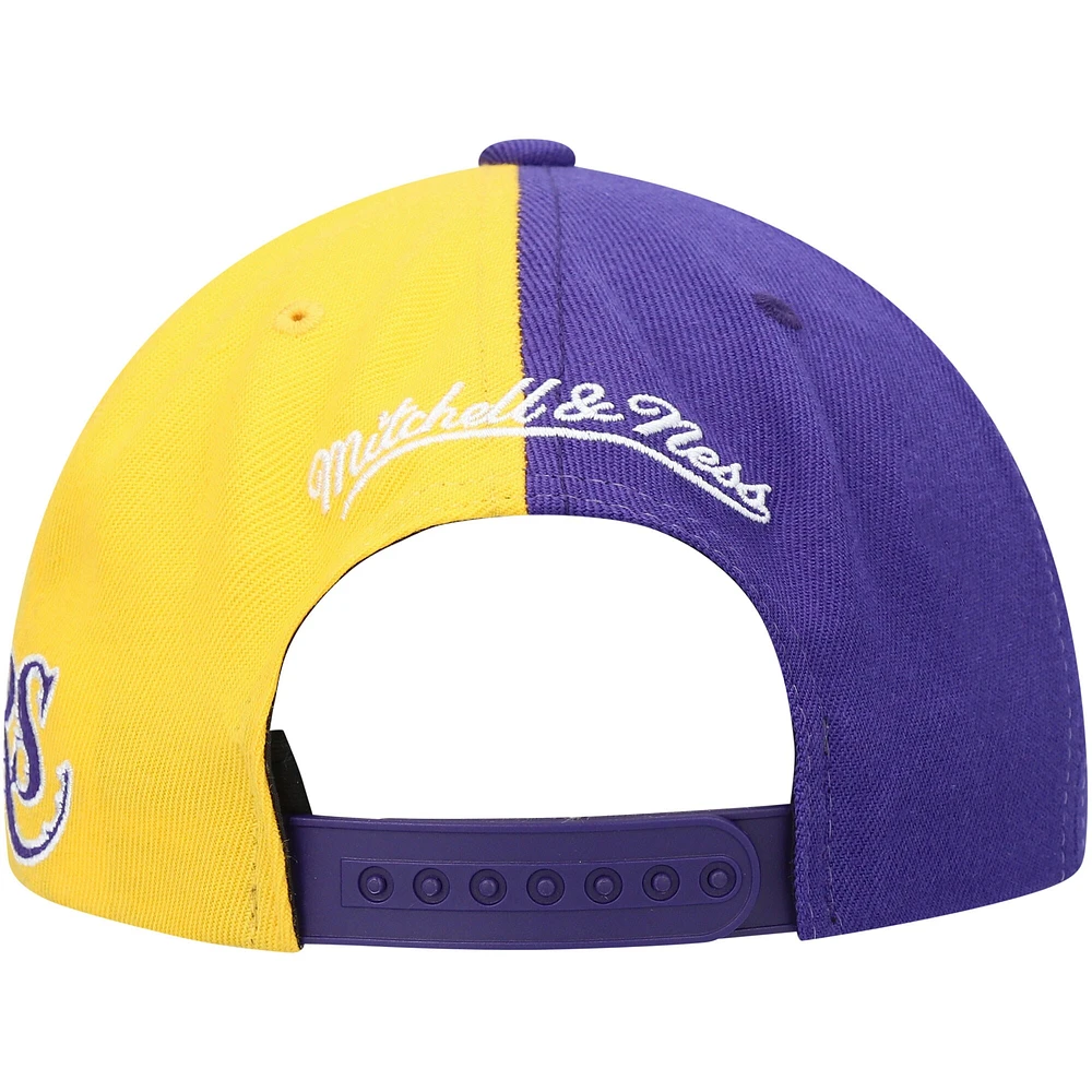 Casquette pour homme Mitchell & Ness violet/doré Los Angeles Lakers Team moitié-moitié Snapback