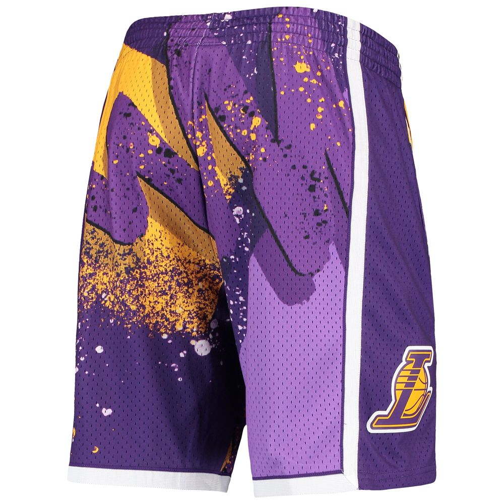 Men's Mitchell & Ness Purple Los Angeles Lakers Hardwood Classics 2009 Hyper Hoops Swingman Shorts