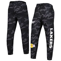 Pantalon de jogging ton sur Los Angeles Lakers New Era noir/camouflage pour homme