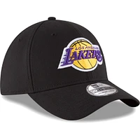 Men's New Era Black Los Angeles Lakers Team Classic 39THIRTY Flex Hat