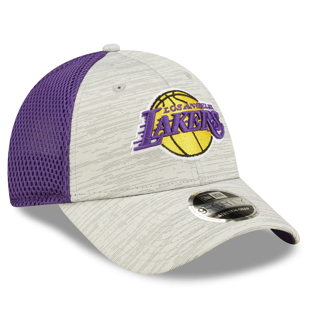 Men's New Era Gray/Purple Los Angeles Lakers Active 9FORTY Snapback