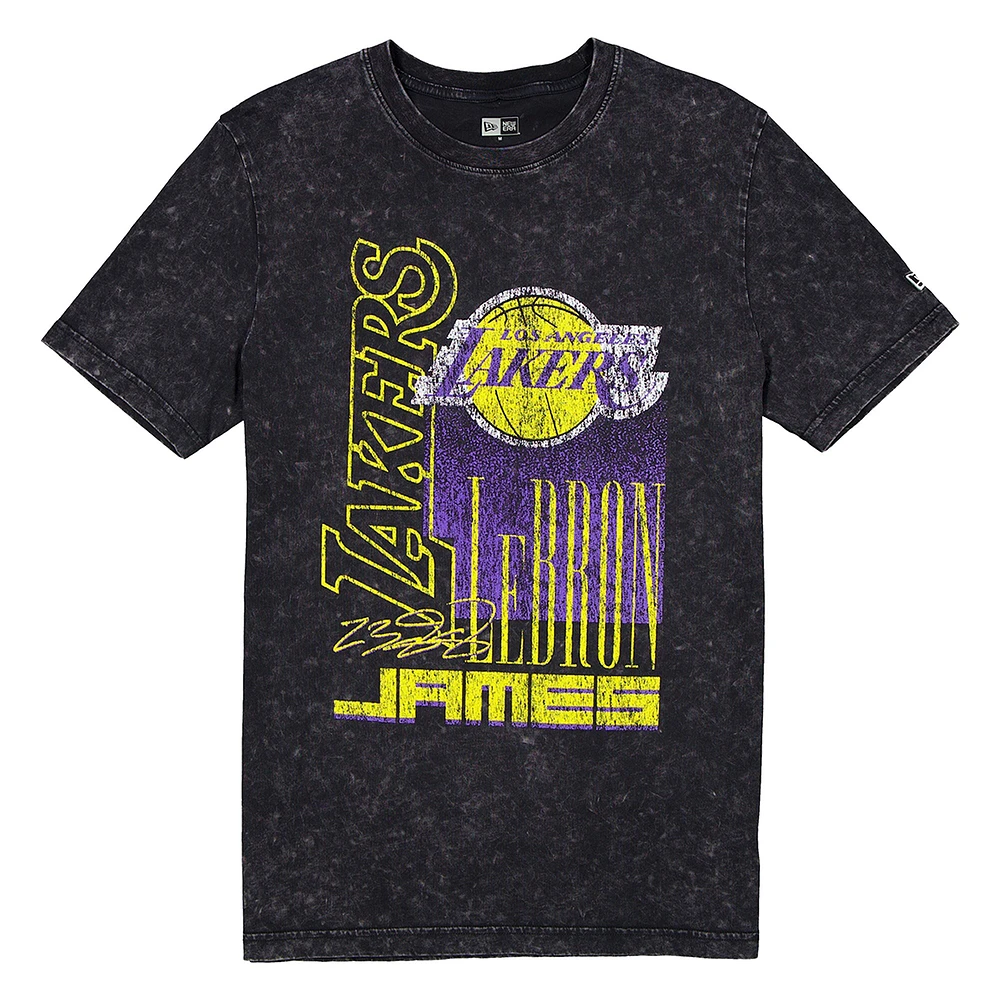 T-shirt New Era LeBron James noir Los Angeles Lakers Full Court Press Mineral Wash Player pour homme